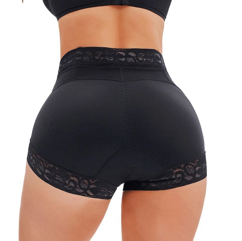 Gaine sculptante rehausse-fesses – Des courbes parfaites en un instant